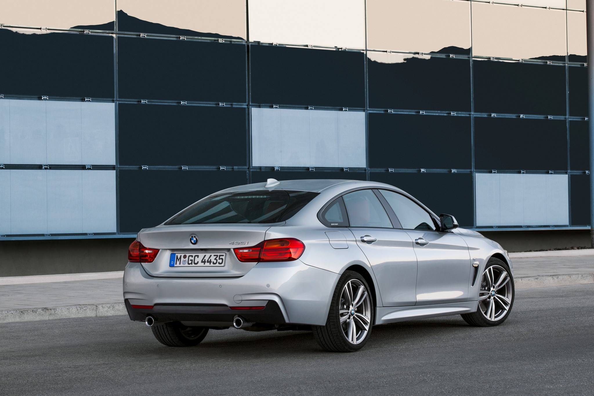 2015 Bmw 4 Series Gran Coupe Vins Configurations Msrp And Specs